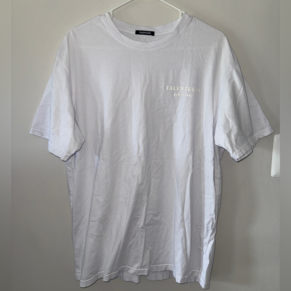 Talentless by Scott Disick XL white t shirt